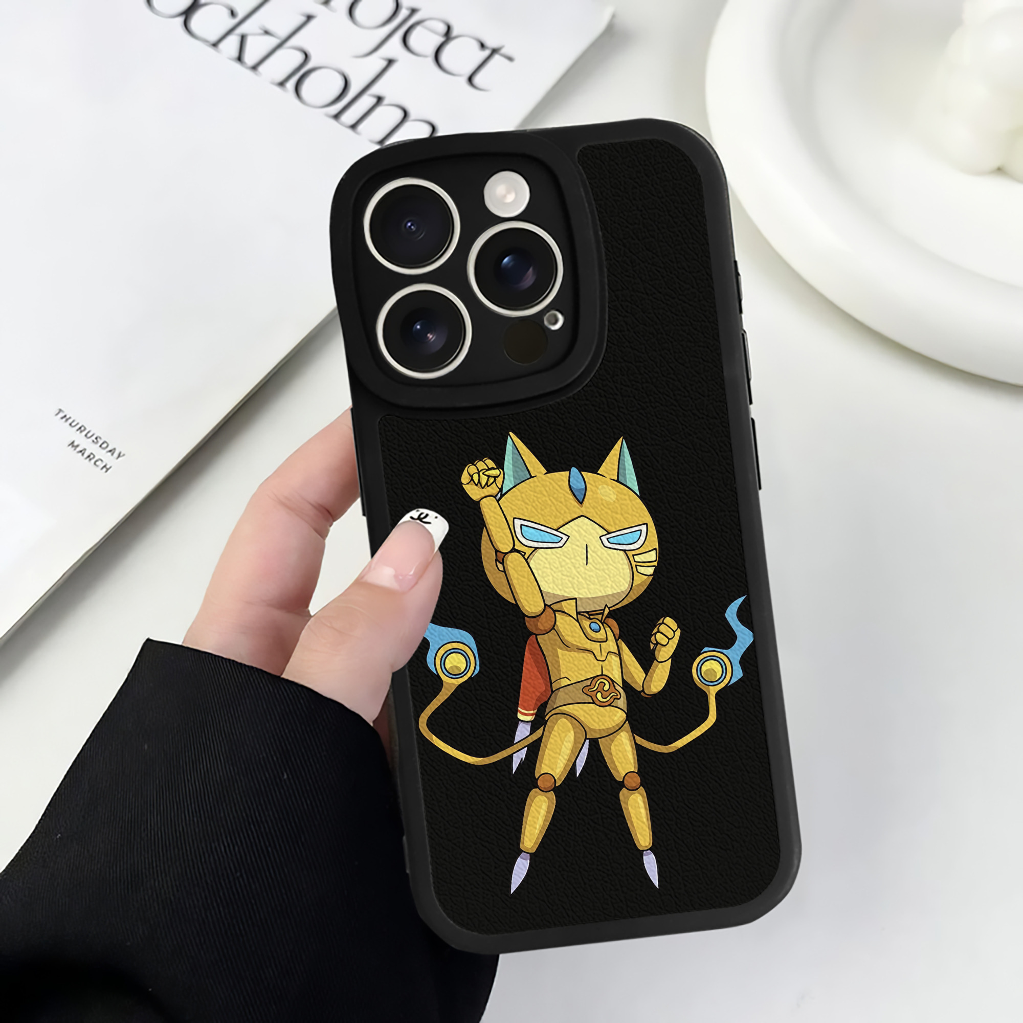 （画像用） 妖怪ウォッチ Yo-kai Watch 【iPhone 16シリーズ対応】シリコンスマホケース（レザー調） 材質：シリコン